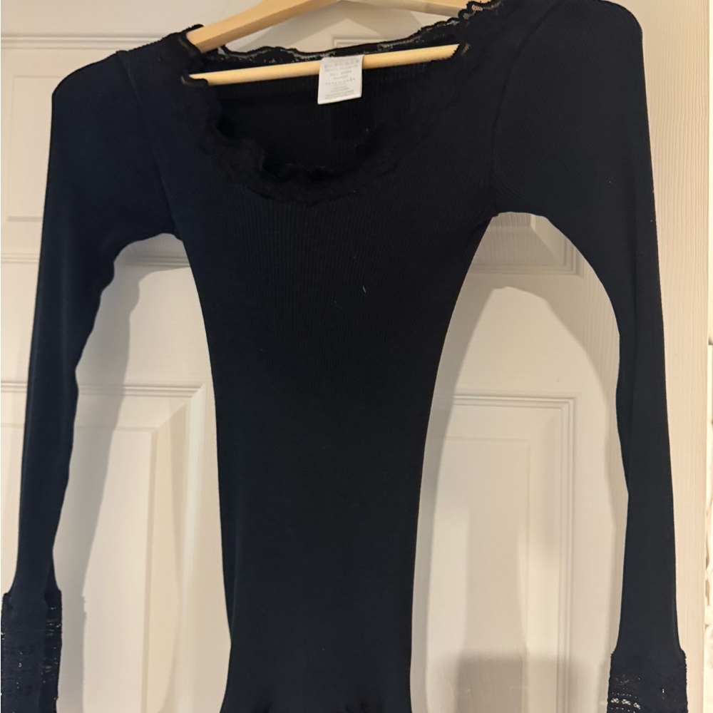 Black Fitted Bodysuit with Long Sleeves